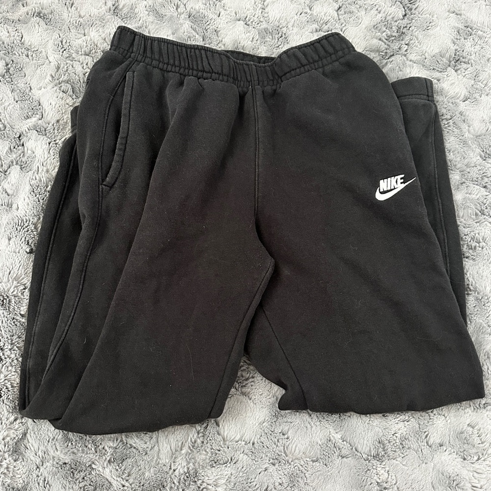nike sweats